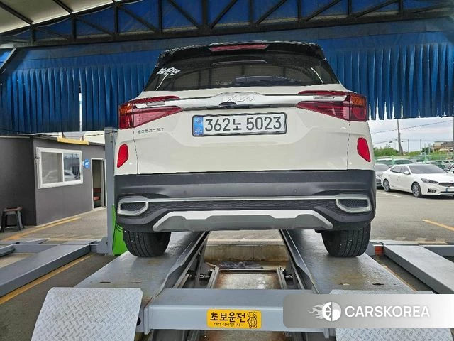 Kia Seltos 2022 Белый из Кореи, фото 2