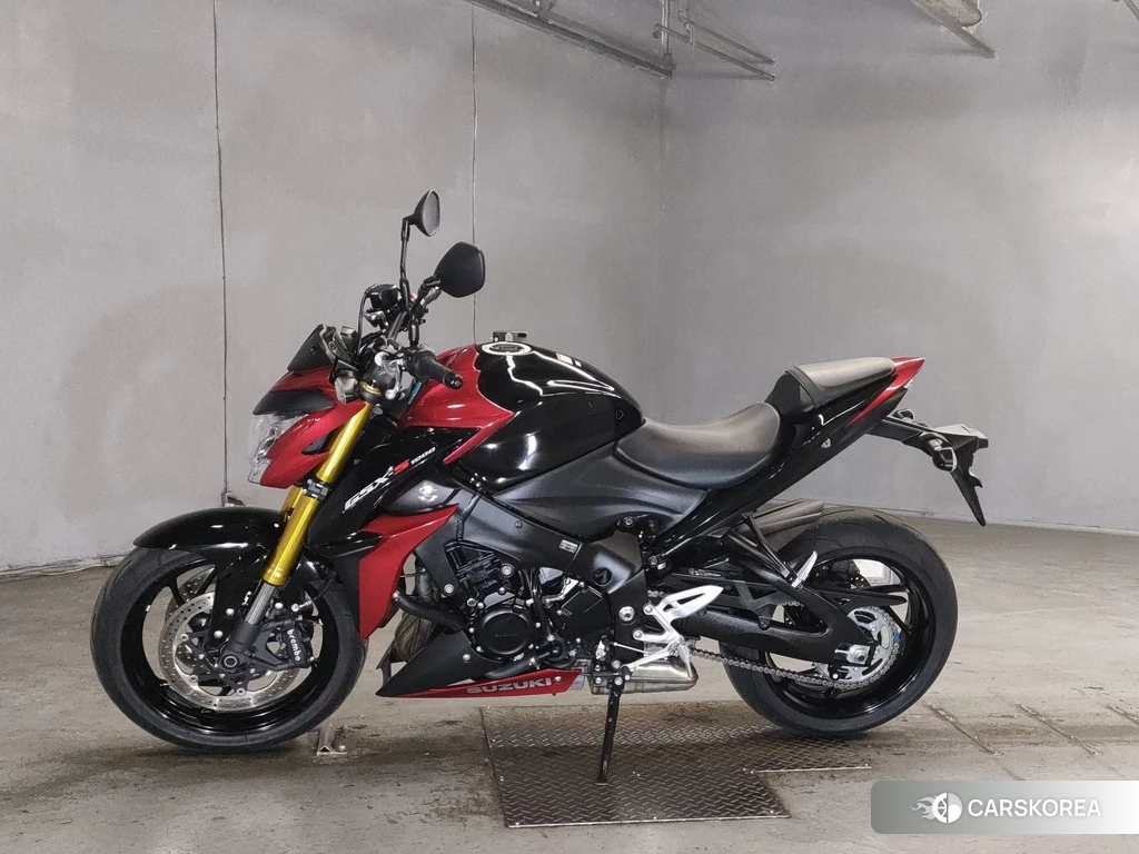 Проданный Suzuki GSX-S1000 2015 из Японии, фото 2
