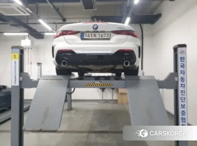 BMW 4 Series (G22) 2024 Белый из Кореи, фото 2