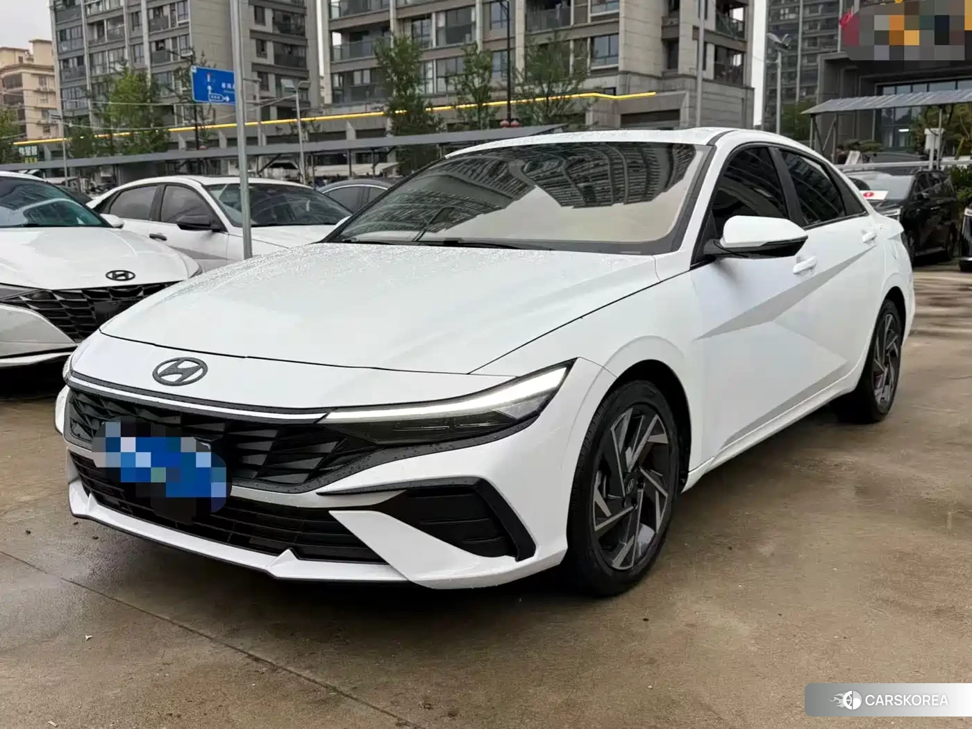 Hyundai Elantra 2024 Белый из Китая, фото 5