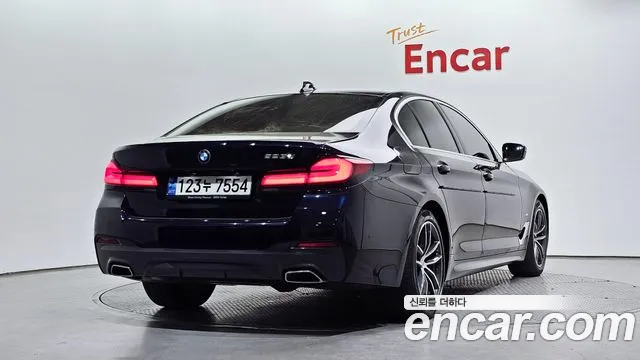 BMW 5 Series (G30) id 2674063 из Кореи 12