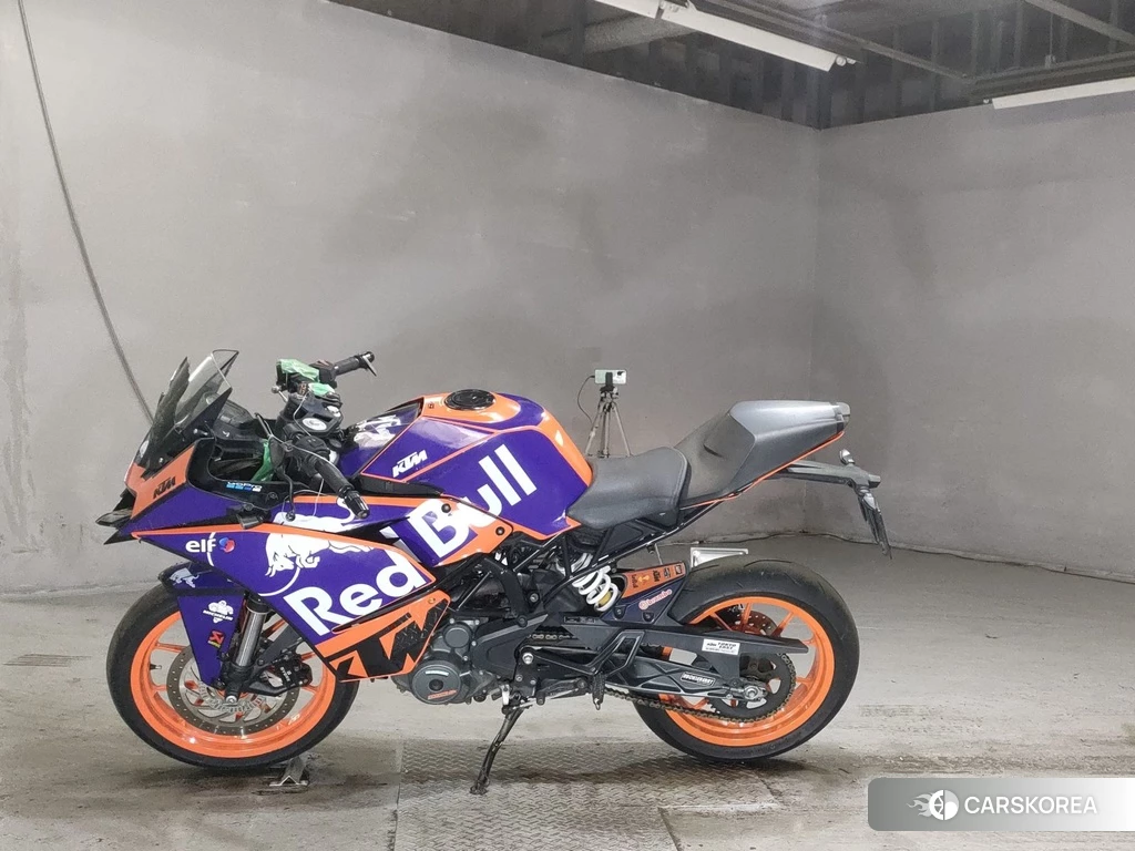 Проданный KTM RC 250 2017 из Японии, фото 2