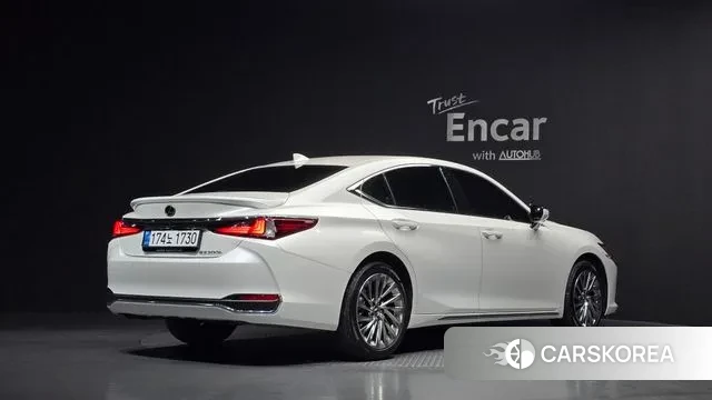 Lexus ES300h 7th generation id 3731918 из Кореи 12