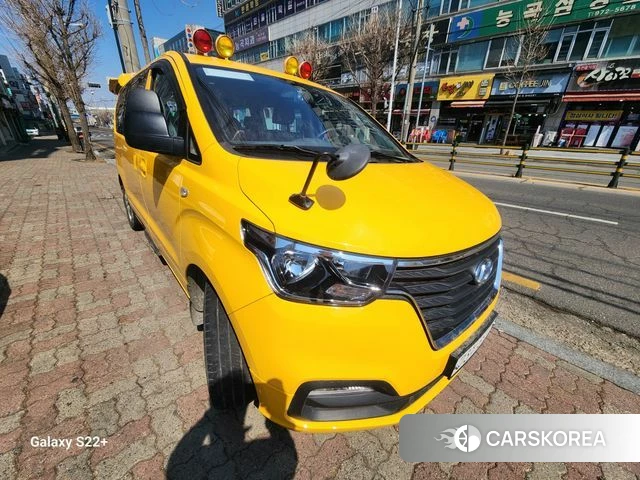 Hyundai The New Grand Starex 2018 Желтый из Кореи, фото 5