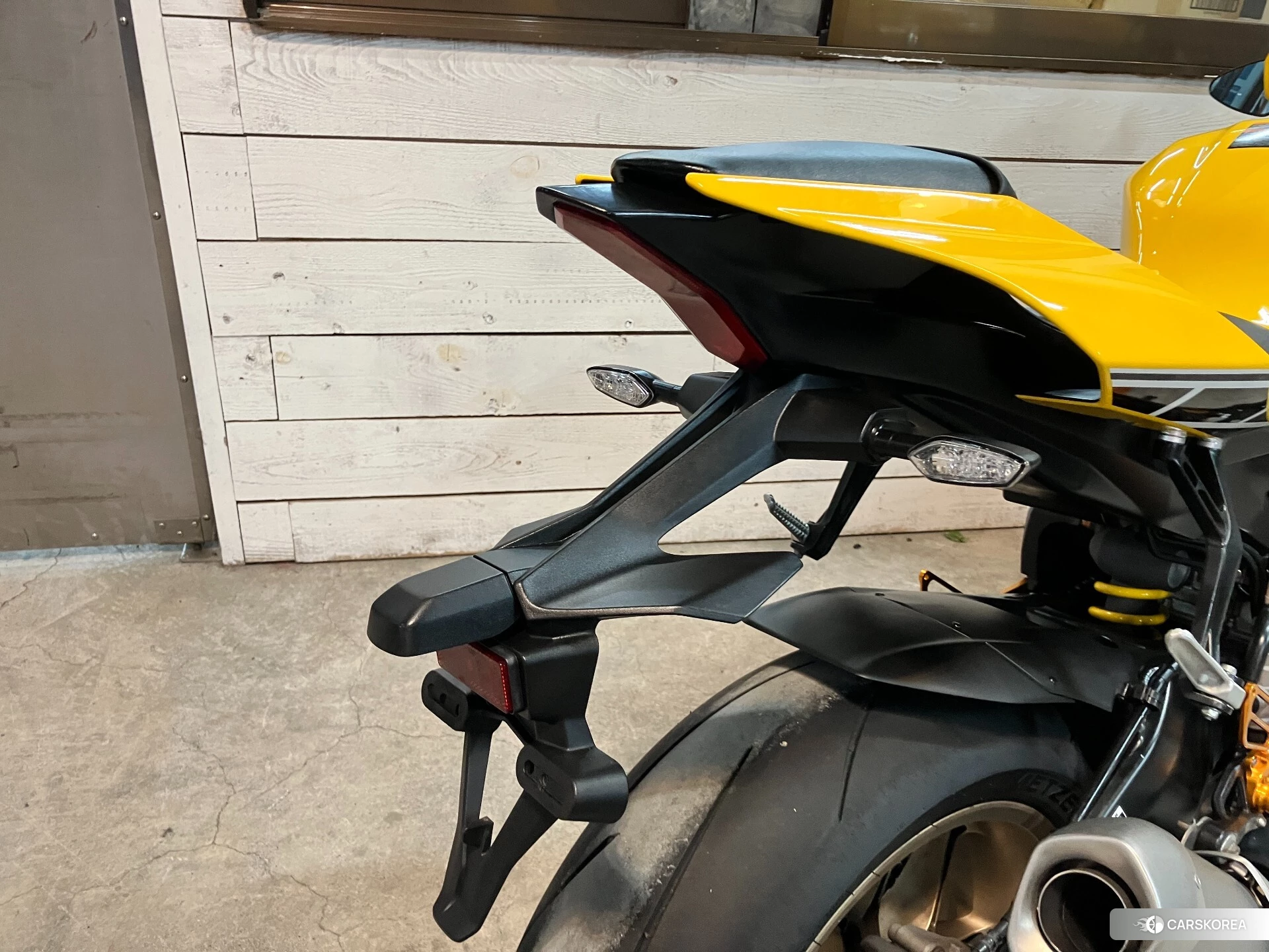 Yamaha YZF-R1 id 4406640 из Японии 12