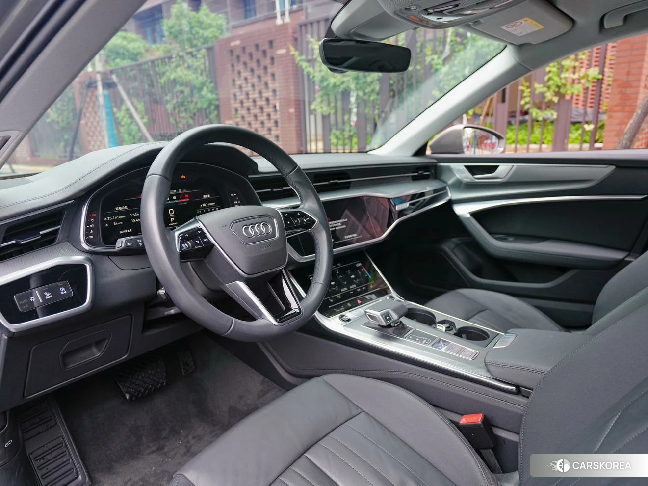 Audi A6 (import) 2020 Серебристо-серый из Китая, фото 5