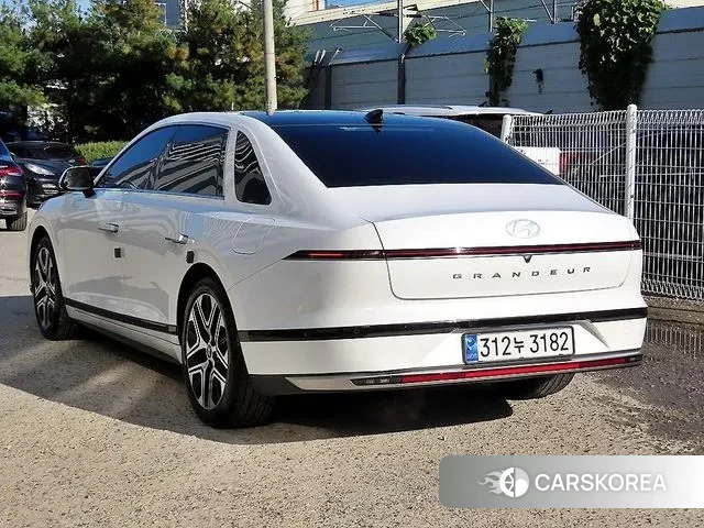 Hyundai Grandeur Hybrid (GN7) id 3442688 из Кореи 12