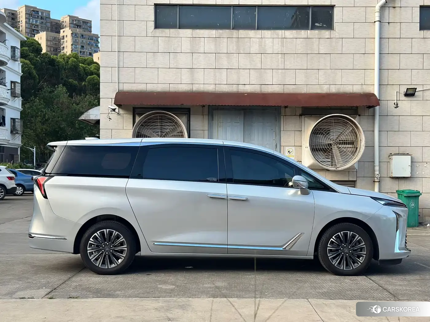 Buick GL8 id 4546663 из Китая 11