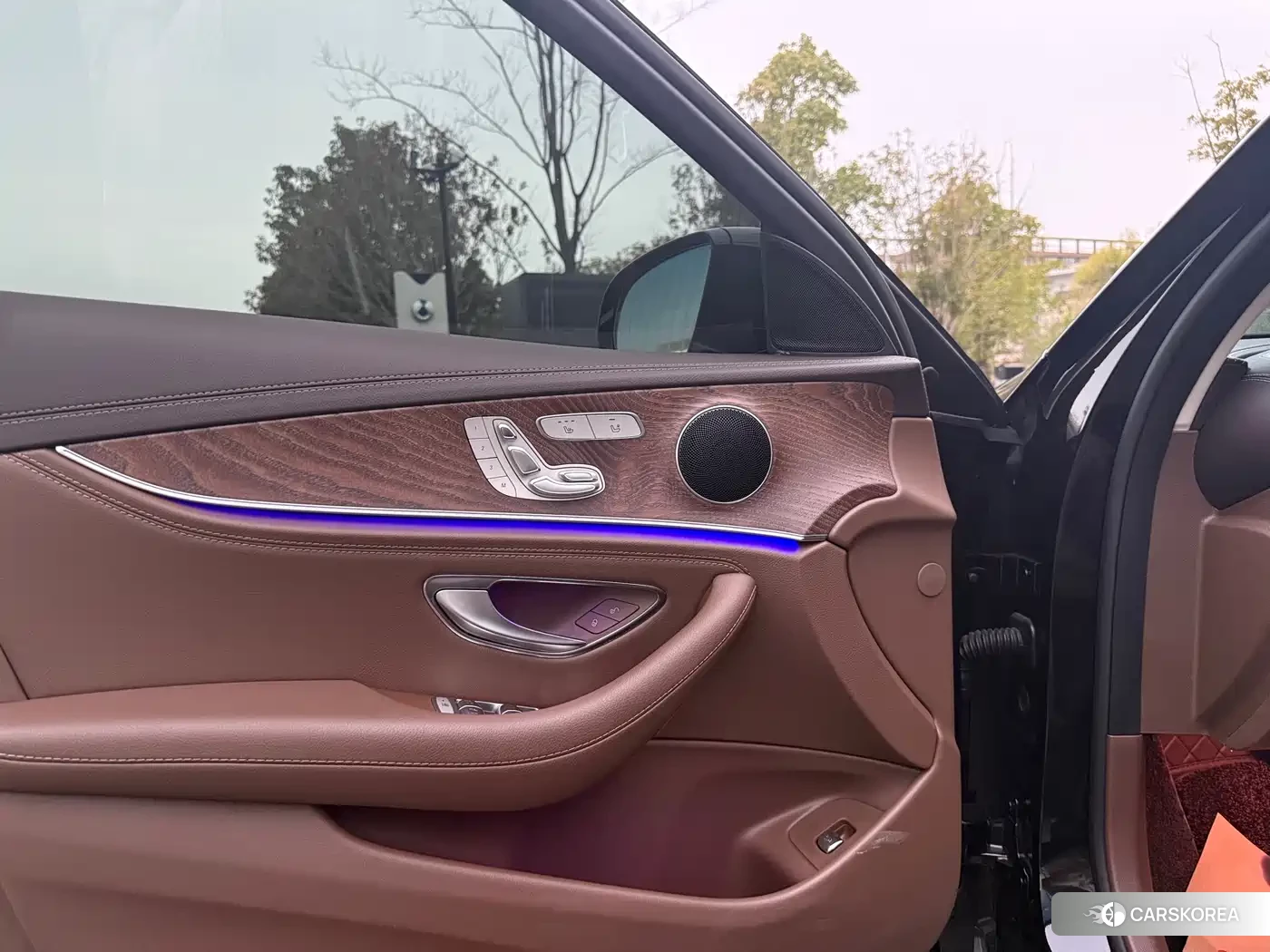Mercedes-Benz E-Class id 4539371 из Китая 7