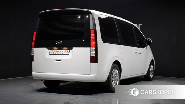 Hyundai Staria id 4529438 из Кореи 12