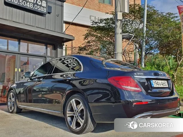 Mercedes-Benz E-Class W213 2018 Черный из Кореи, фото 5