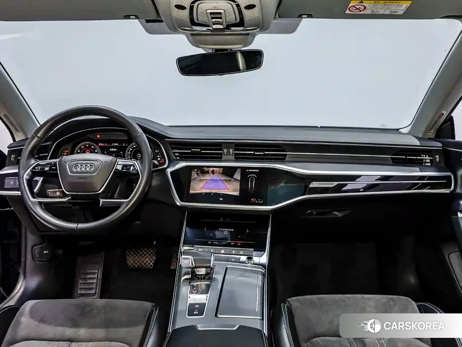 Audi A7L id 4649227 из Китая 12