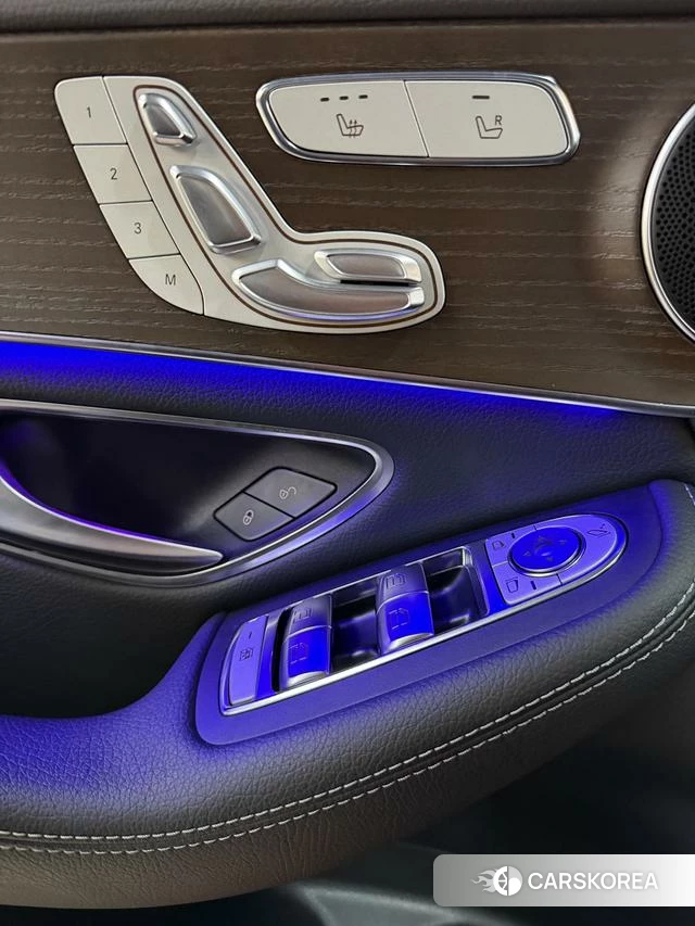 Mercedes-Benz GLC 2022 Черный из Китая, фото 5