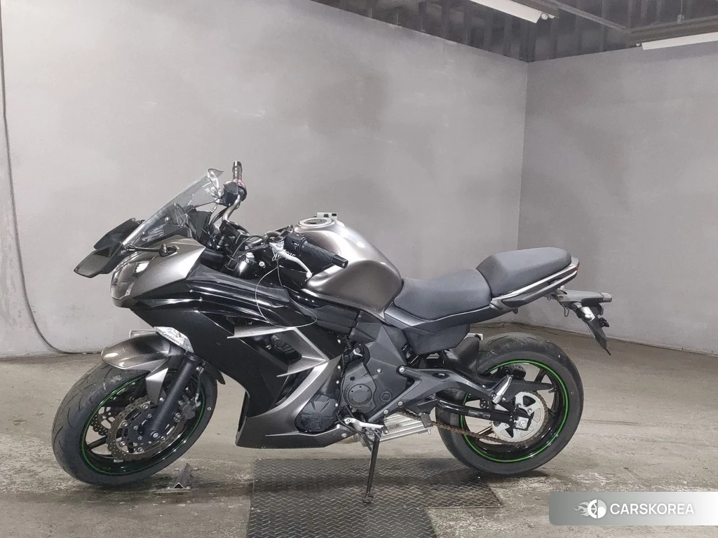 Проданный Kawasaki NINJA 400 2019 из Японии