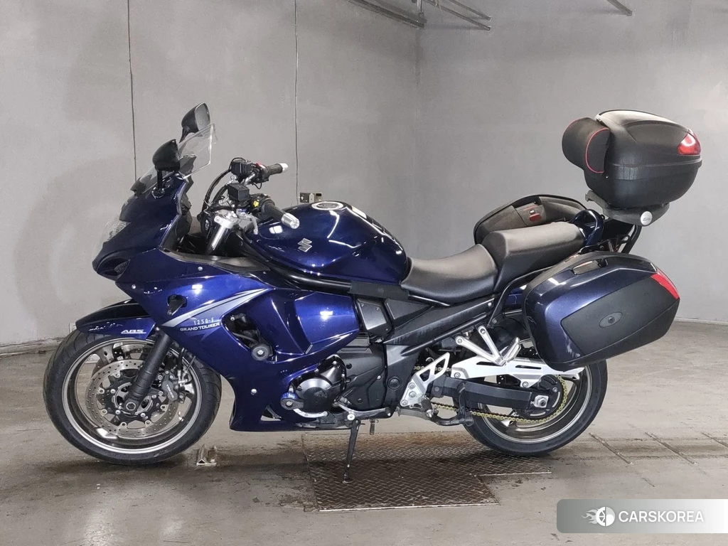 Проданный Suzuki BANDIT 1250F 2010 из Японии