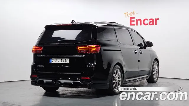 Kia The New Carnival id 2328924 из Кореи 12