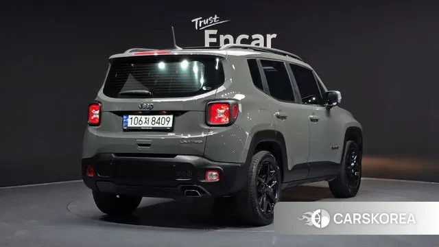 Jeep Renegade id 3322586 из Кореи 12