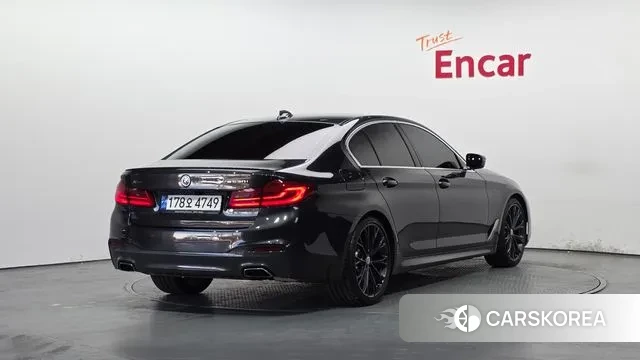 BMW 5 Series (G30) id 3718102 из Кореи 12