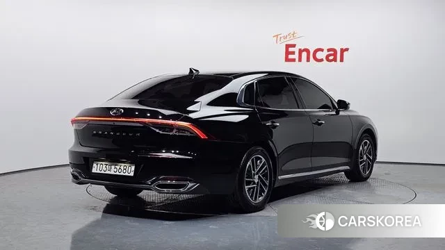 Hyundai The New Grandeur IG id 3454379 из Кореи 12