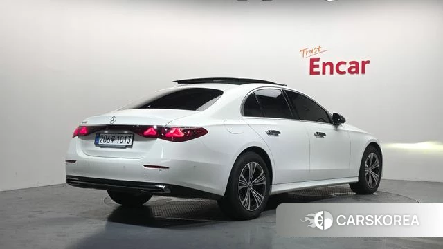 Mercedes-Benz E-Class W214 id 4612171 из Кореи 12
