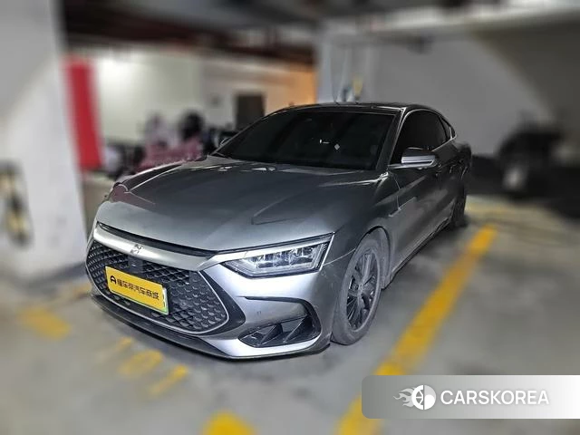 BYD Han DM 2024 Темно-серый из Китая, фото 2