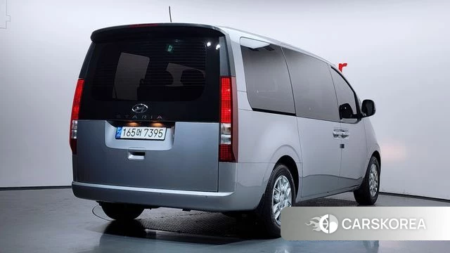 Hyundai Staria id 4322945 из Кореи 12