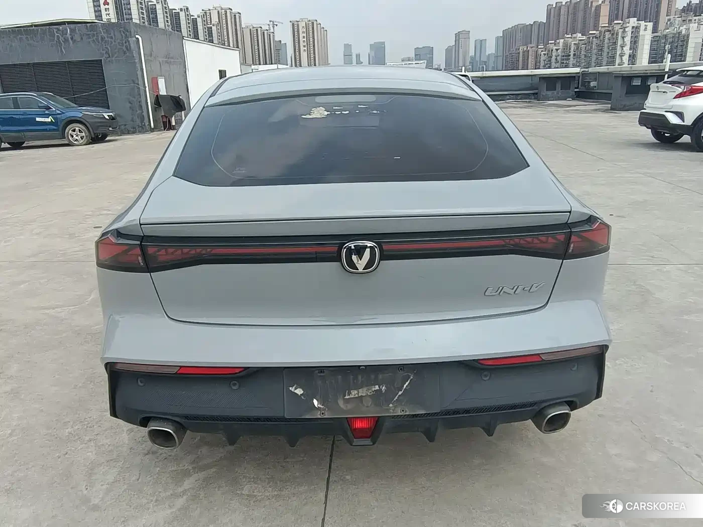 Chang'an UNI-V 2022 Silver/gray из Китая, фото 4