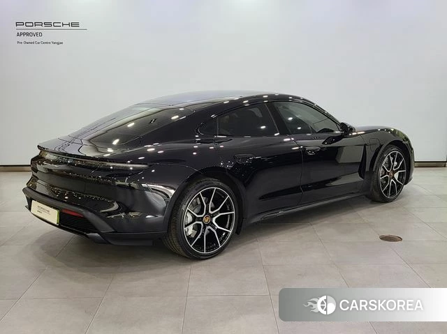 Porsche Taycan id 4177658 из Кореи 12