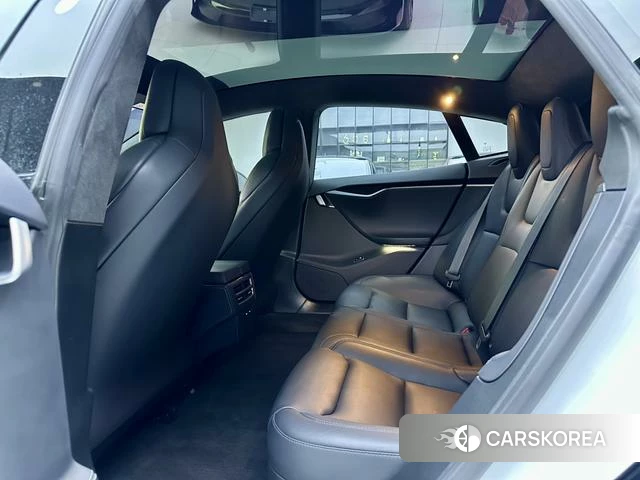 Tesla Model S 2019 Белый из Китая, фото 6