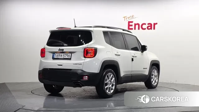 Jeep Renegade id 3735995 из Кореи 12