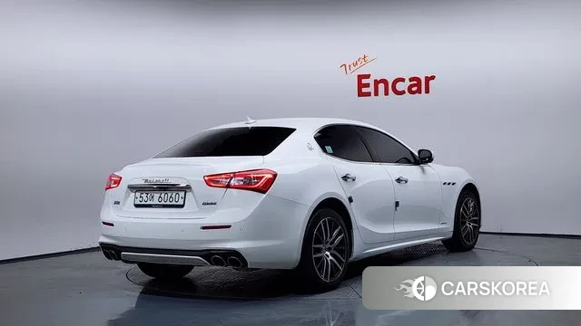Maserati Ghibli id 3583181 из Кореи 12