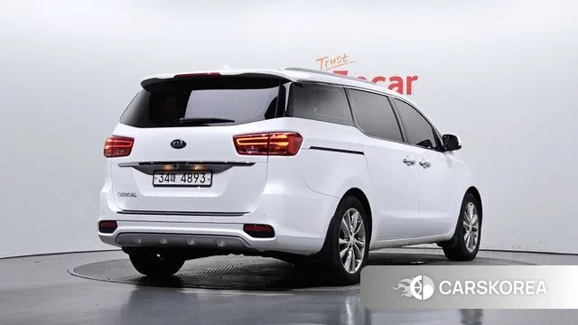 Kia The New Carnival id 3139710 из Кореи 12