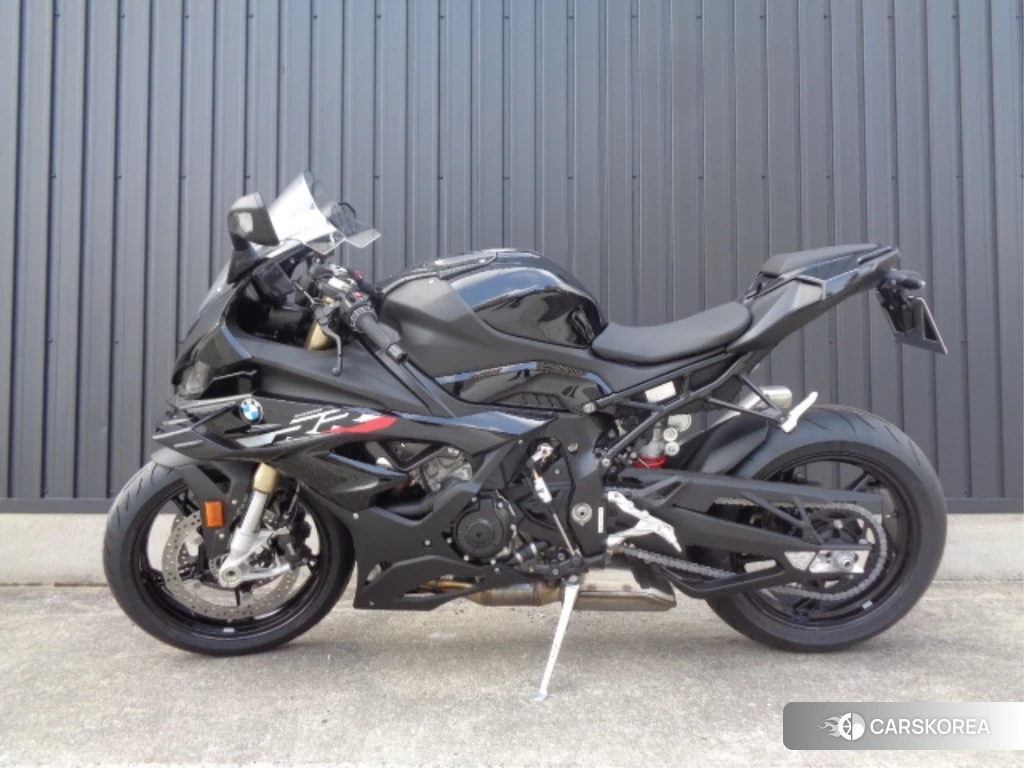 Проданный BMW S1000RR 2023 из Японии