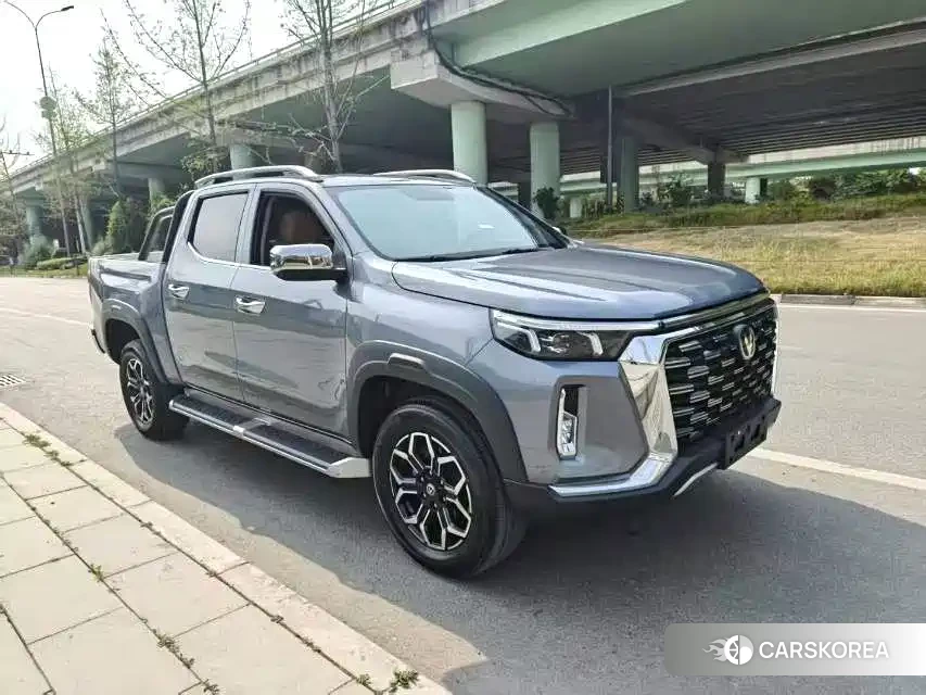 Chang'an Changan Lantuo 2023 Silver/gray из Китая, фото 2