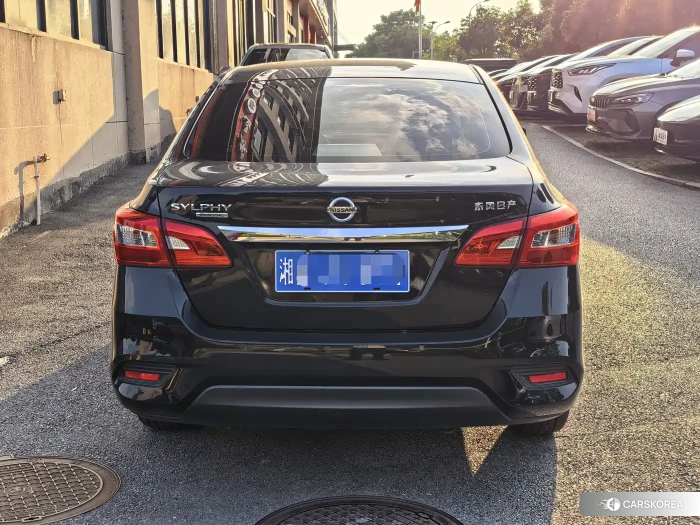 Nissan Sylphy 2023 Черный из Китая, фото 2