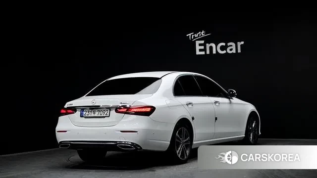 Mercedes-Benz E-Class W213 id 3671230 из Кореи 12