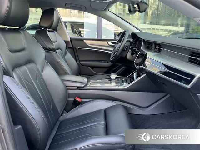 Audi A7 2021 Темно-серый из Китая, фото 4