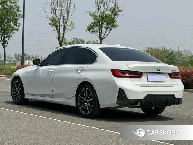 BMW 3 series 2024 Белый из Китая, фото 2