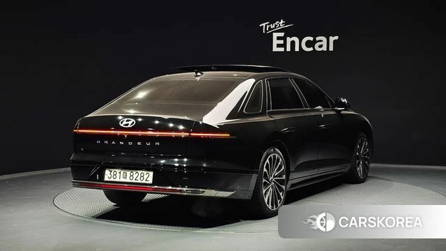 Hyundai Grandeur (GN7) id 3838933 из Кореи 12