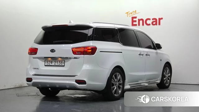 Kia The New Carnival id 4658188 из Кореи 12