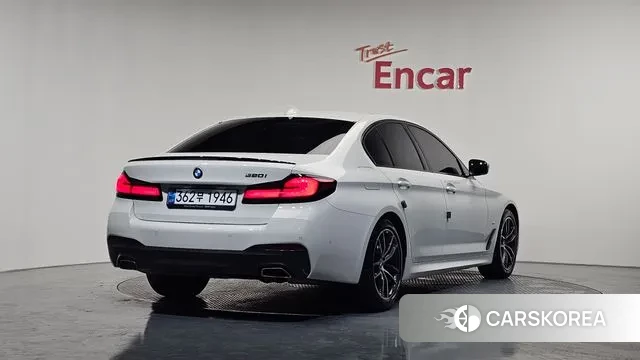 BMW 5 Series (G30) id 3601301 из Кореи 12