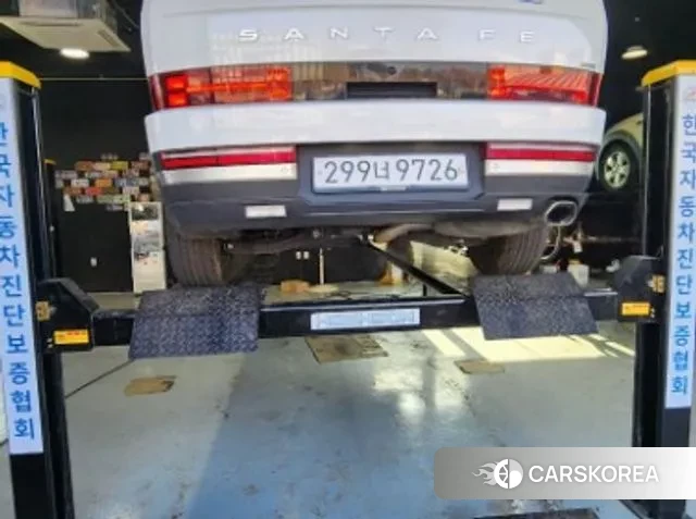 Hyundai Santa Fe (MX5) 2023 Белый из Кореи, фото 2