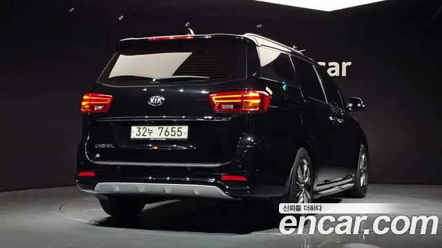 Kia The New Carnival id 2340002 из Кореи 12