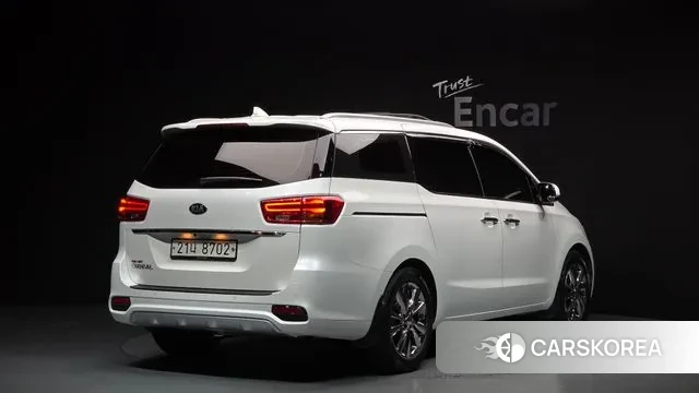 Kia The New Carnival id 3380722 из Кореи 12