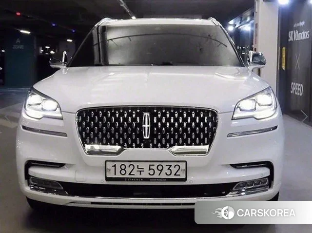 Lincoln Aviator 2nd generation 2021 Белый из Кореи, фото 2