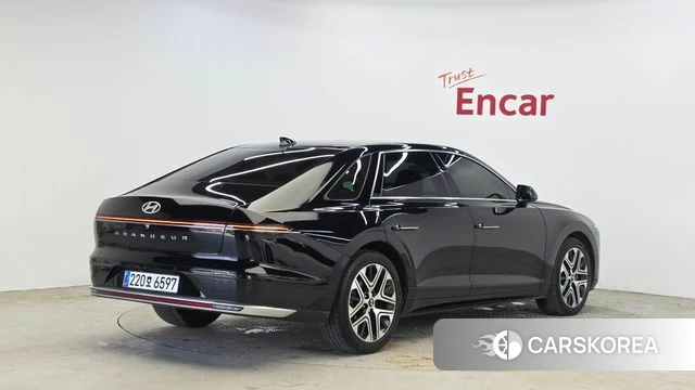 Hyundai Grandeur (GN7) id 4281037 из Кореи 12