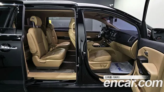 Kia The New Carnival id 2695913 из Кореи 12