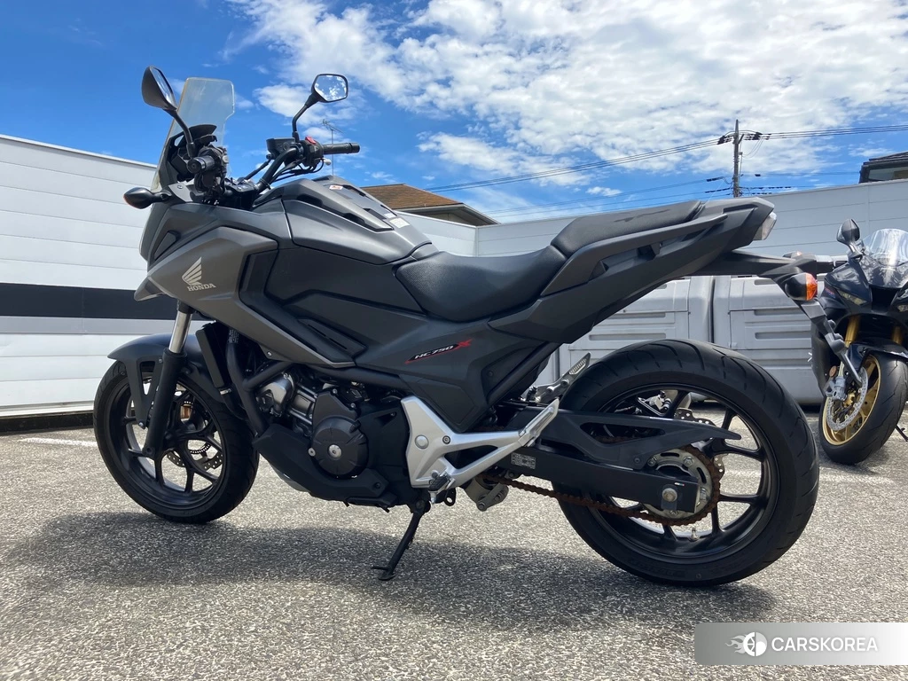 Проданный Honda NC750X DCT 2019 из Японии, фото 2