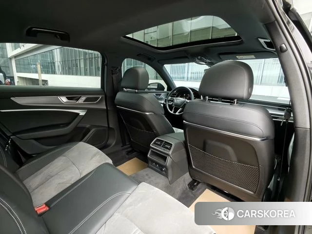 Audi A6L id 3939247 из Китая 11