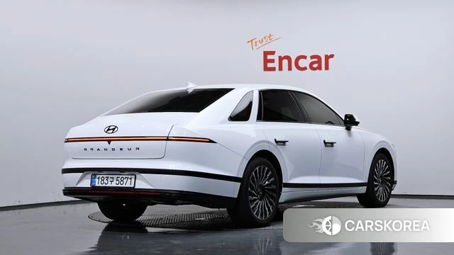 Hyundai Grandeur Hybrid (GN7) id 4879492 из Кореи 12